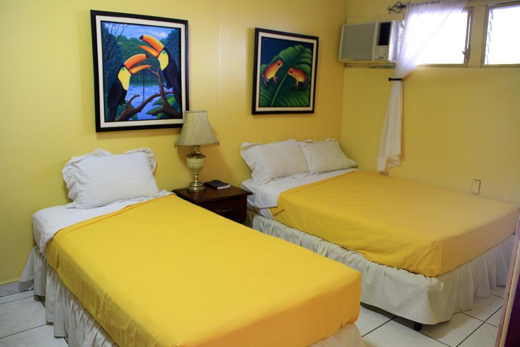 Hotel Y Apartments Los Cisneros Managua Pokój zdjęcie