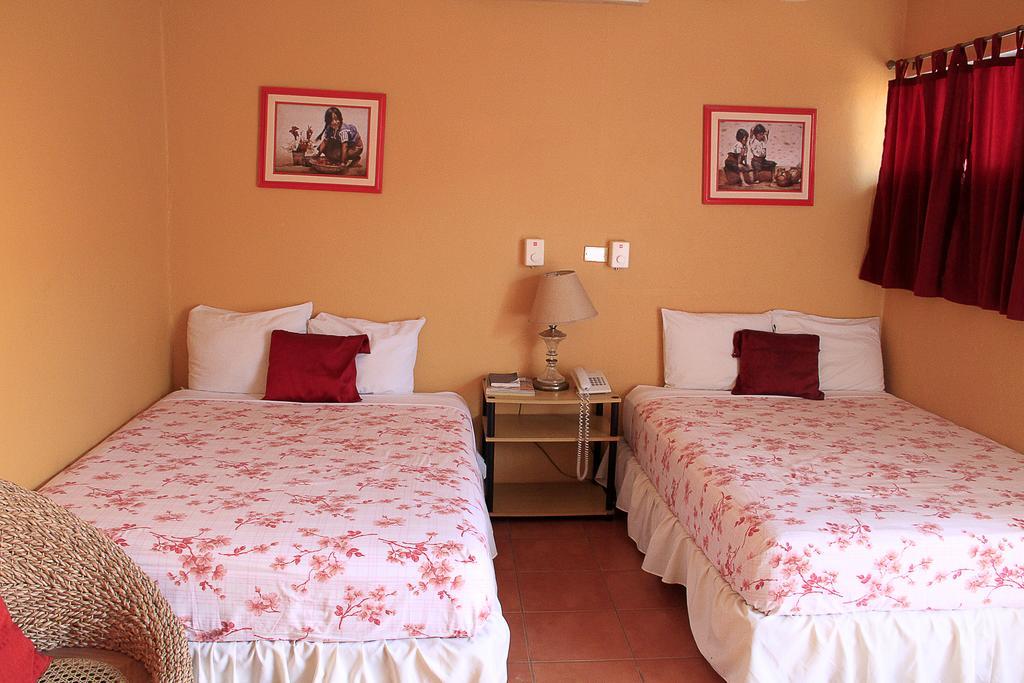 Hotel Y Apartments Los Cisneros Managua Pokój zdjęcie