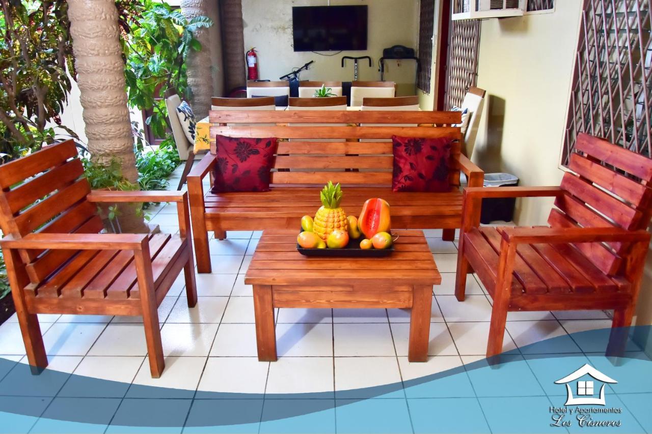 Hotel Y Apartments Los Cisneros Managua Zewnętrze zdjęcie