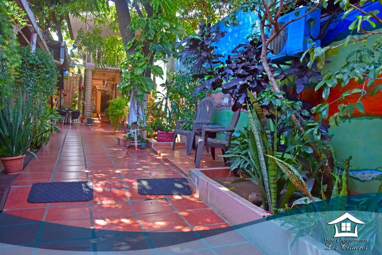 Hotel Y Apartments Los Cisneros Managua Zewnętrze zdjęcie