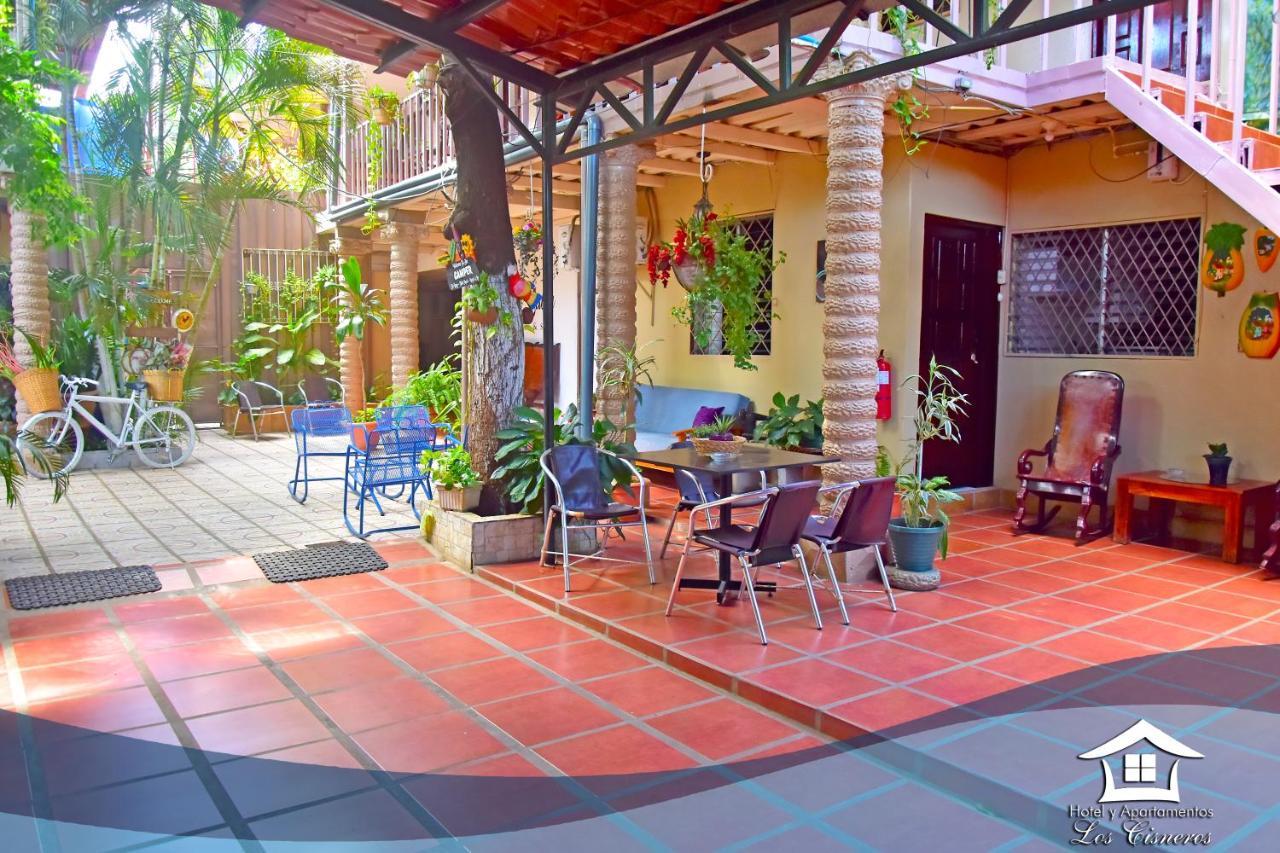 Hotel Y Apartments Los Cisneros Managua Zewnętrze zdjęcie
